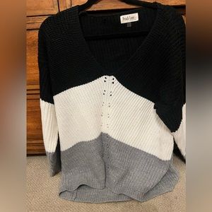 V Neck color block sweater